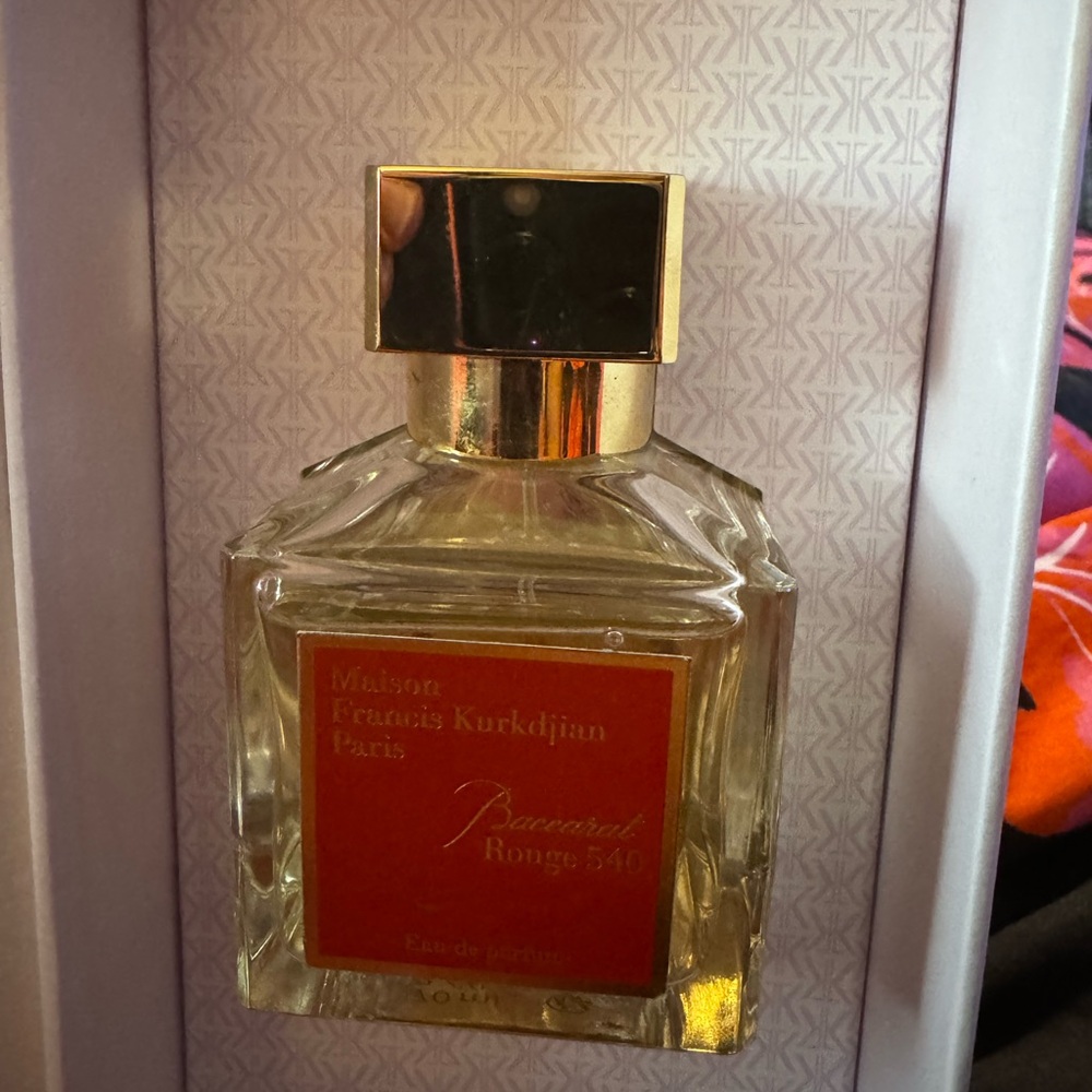 Full bottle.   Authentic.   In box, used maybe a dozen times.